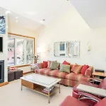 Spacious 3 Bedroom Condo Easy Walk To Grocery Store And Chairlift 7